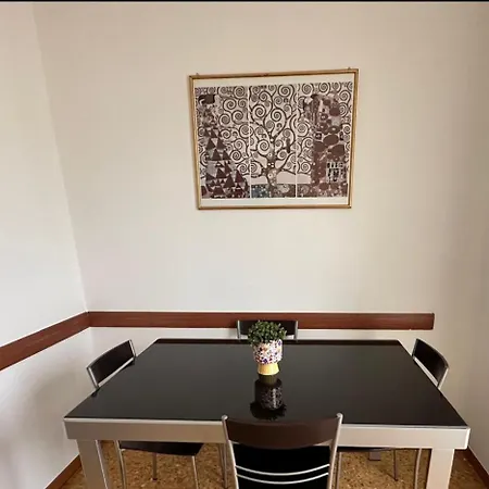 Arc En Ciel Appartement *